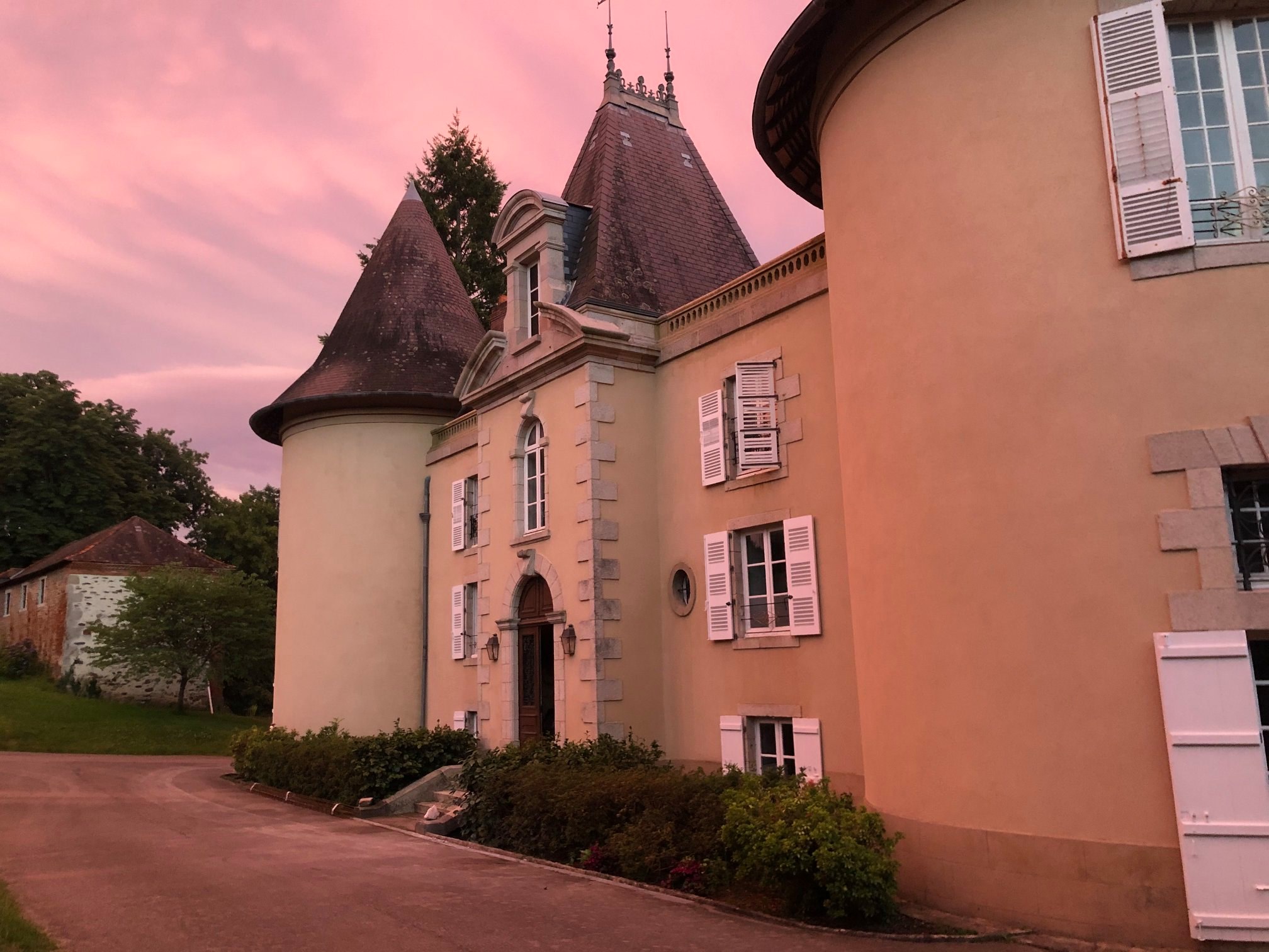 106681457_1243611669334596_1535778570139413761_o